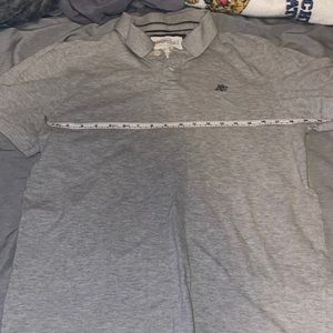 Grey Aeropostale polo 15 year old piece of pristine clothing